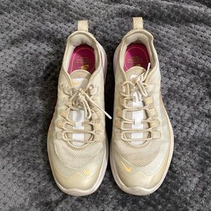 Nike air max size 7.5